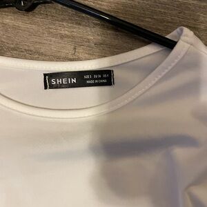 SHEIN Men's Classic White Tee